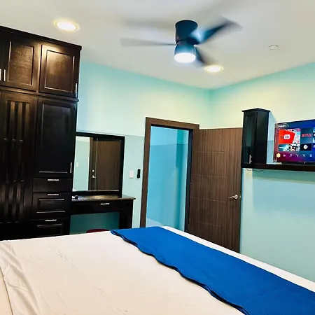 Hotel Sea Queen Suite & Golf Cart Rental