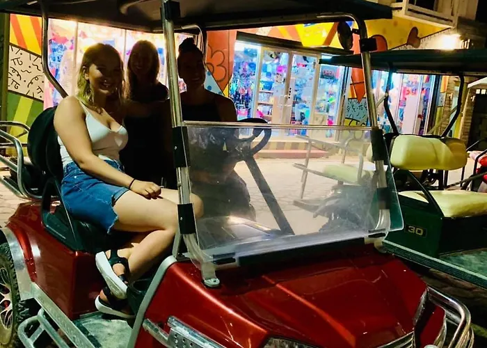 Sea Queen & Golf Cart 4* San Pedro (Ambergris Caye)